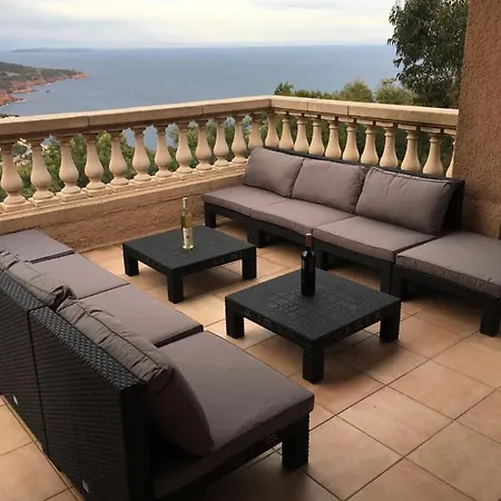 Villa Victoria *