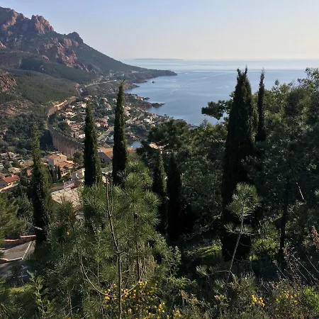 Villa Victoria *
